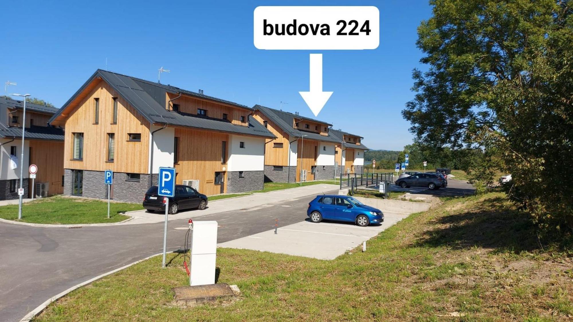 Lipno Bergmax: Retreat With Garden Terrace Apartment